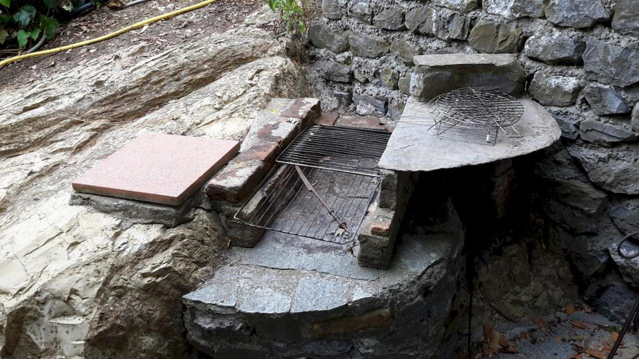 Deliziosa Casetta Con Dehor E Giardino Immersa Nel Verde Ligure Imperia Extérieur photo